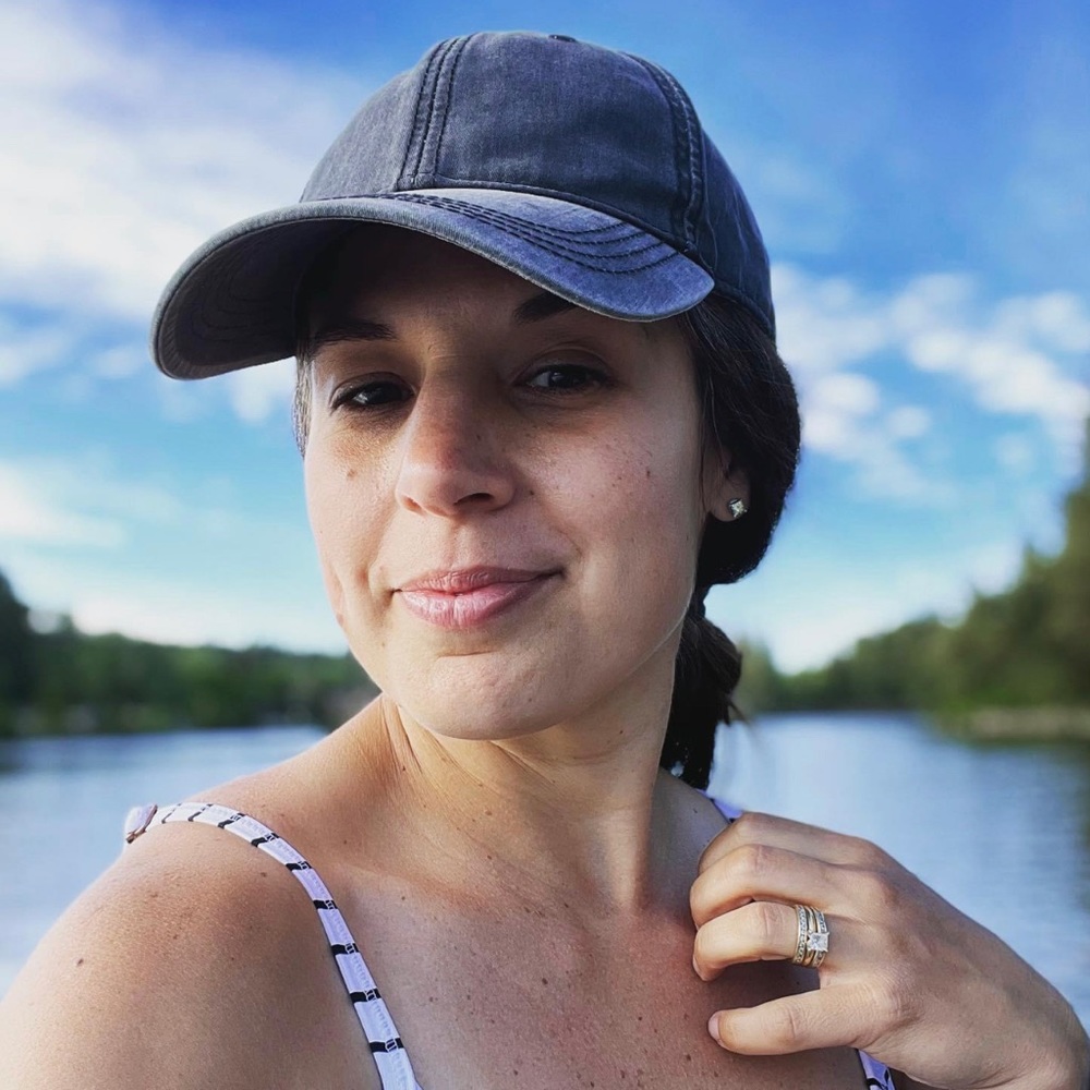 Meet your Posher, Cassie